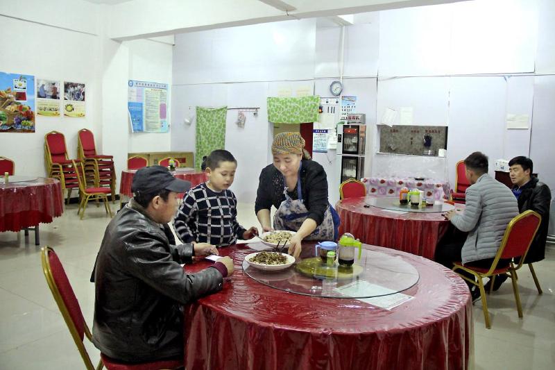 青河县阿格达拉新牧社区易地扶贫搬迁带来好生活